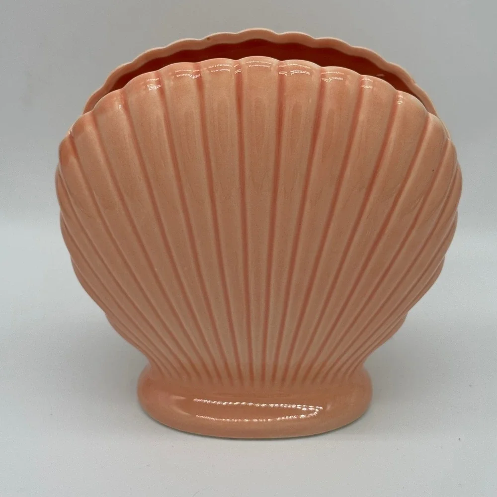Vintage 80s Peach Ceramic Scallop Shell Fan Vase Japan Art Deco Planter 7x7